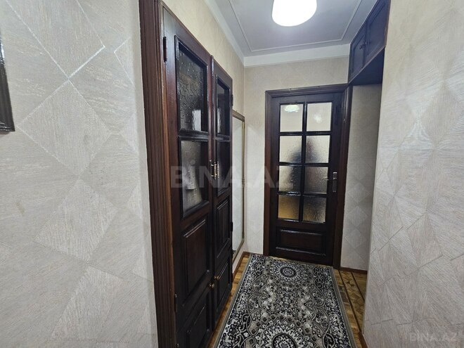 Продаётся 2-комн. вторичка 55 м², м. Иншаатчылар, photo 16 from 28