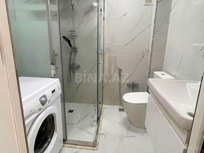 Продается 2-комн. вторичка 50 м², м. Кара Караев, photo 17 from 19