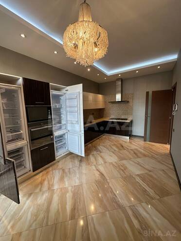 Продаётся 4-комн. новостройка 180 м², м. 8 ноября, photo 10 from 19