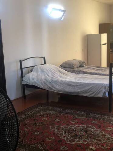 Сдаётся 1-комн. вторичка 40 м², м. 8 ноября, photo 3 from 10