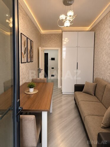 Сдаётся 2-комн. новостройка 37 м², м. Кара Караев, photo 1 from 11