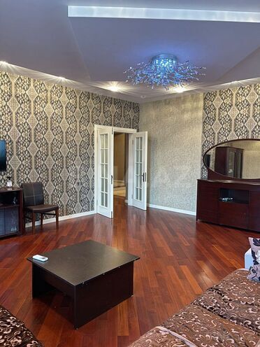 İcarəyə verilir 3 otaqlı yeni tikili 140 m², Nizami m., photo 9 from 30
