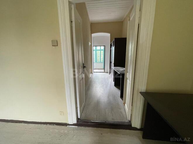 Продаётся 3-комн. вторичка 80 м², м. Ичеришехер, photo 6 from 18
