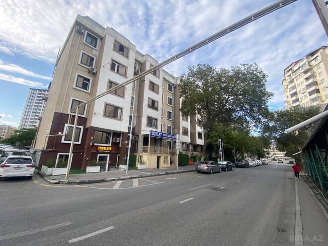 Satılır 2 otaqlı köhnə tikili 51 m², Nərimanov r., photo 1 from 12