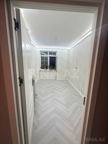 Satılır 3 otaqlı köhnə tikili 100 m², 8 Noyabr m., photo 3 from 7