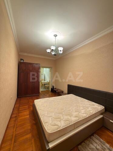 Сдаётся 1-комн. вторичка 30 м², м. Сахил, photo 3 from 10