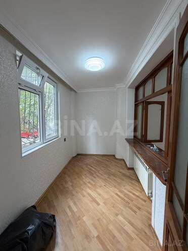 Продаётся 3-комн. вторичка 65 м², м. Иншаатчылар, photo 4 from 14