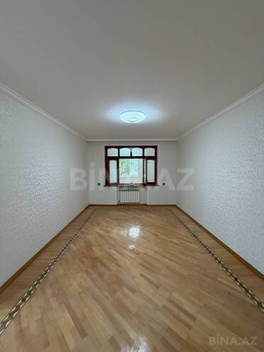 Satılır 2 otaqlı köhnə tikili 65 m², İnşaatçılar m., photo 5 from 14