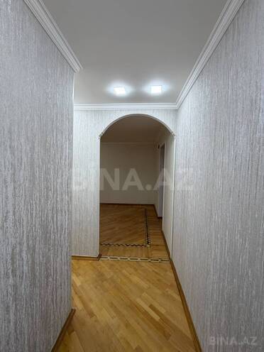 Satılır 2 otaqlı köhnə tikili 65 m², İnşaatçılar m., photo 8 from 14