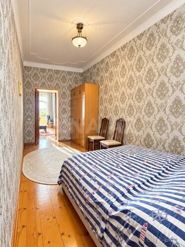 Satılır 2 otaqlı köhnə tikili 60 m², Nəriman Nərimanov m., photo 9 from 17