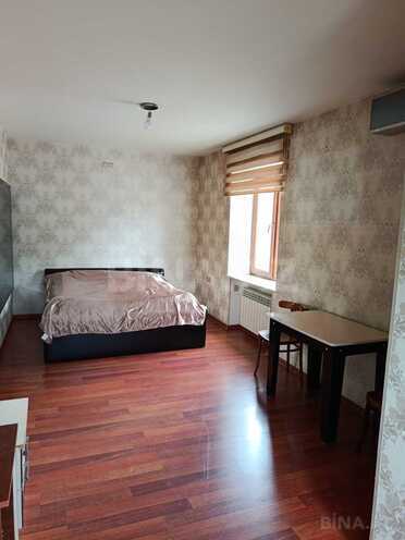Satılır 1 otaqlı köhnə tikili 40 m², Nərimanov r., photo 3 from 10