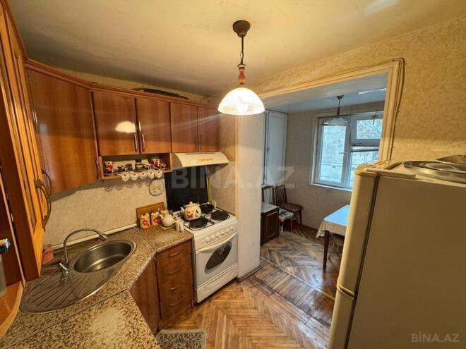 Satılır 2 otaqlı köhnə tikili 60 m², 28 May m., photo 9 from 18