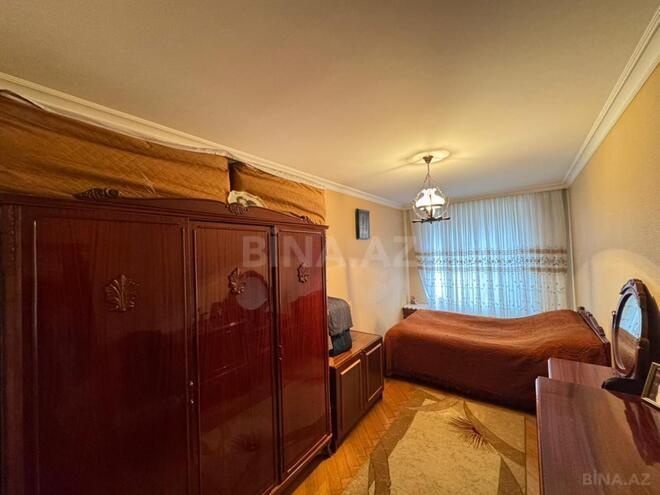 Satılır 2 otaqlı köhnə tikili 60 m², 28 May m., photo 15 from 18