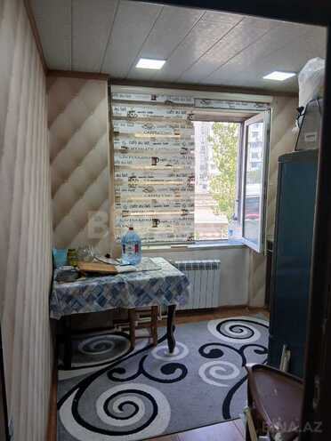 Satılır 2 otaqlı köhnə tikili 65 m², Xalqlar Dostluğu m., photo 5 from 12