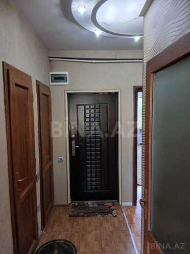 Satılır 2 otaqlı köhnə tikili 65 m², Xalqlar Dostluğu m., photo 11 from 12