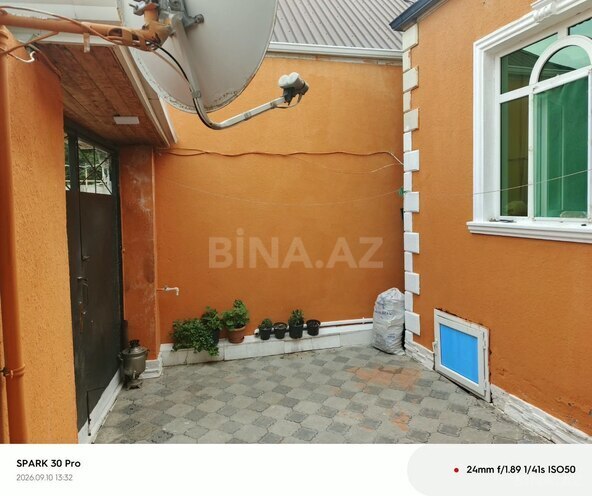 Satılır 2 otaqlı həyət evi/bağ evi 60 m², Zabrat q., photo 1 from 12