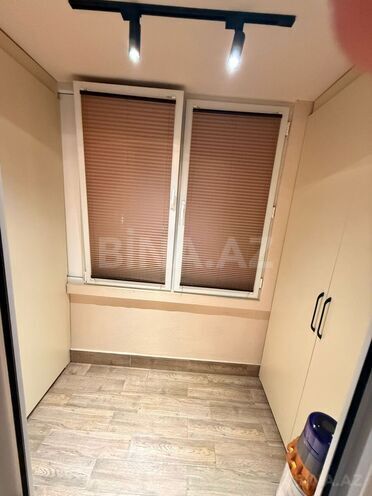 Satılır 2 otaqlı köhnə tikili 60 m², Qara Qarayev m., photo 11 from 12