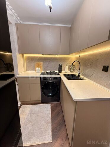 Satılır 2 otaqlı köhnə tikili 60 m², Qara Qarayev m., photo 6 from 12
