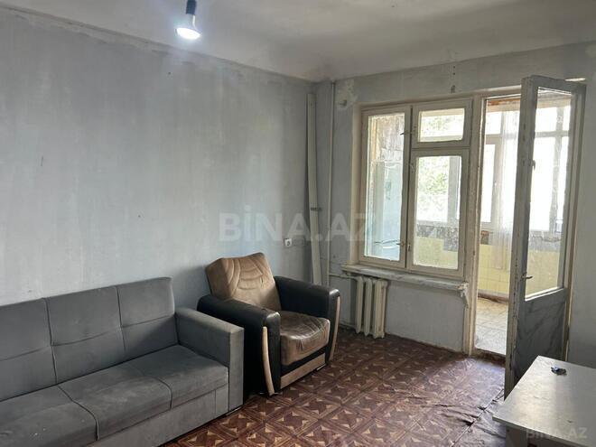Продаётся 2-комн. вторичка 49 м², м. Низами, photo 3 from 13