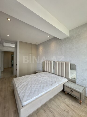 Сдаётся 2-комн. новостройка 70 м², м. Нефтчиляр, photo 3 from 14
