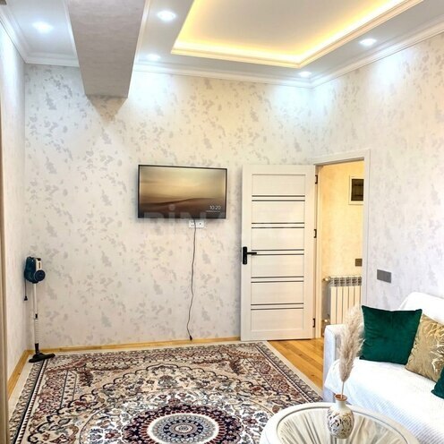 İcarəyə verilir 2 otaqlı yeni tikili 80 m², Qara Qarayev m., photo 6 from 12