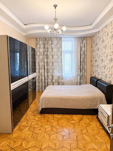 Satılır 6 otaqlı köhnə tikili 160 m², Nəriman Nərimanov m., photo 7 from 15