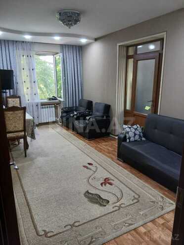 Продаётся 2-комн. вторичка 60 м², м. Халглар Достлугу, photo 1 from 17