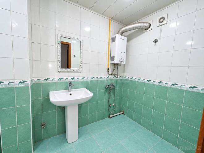 Продаётся 4-комн. вторичка 110 м², м. Нефтчиляр, photo 14 from 15