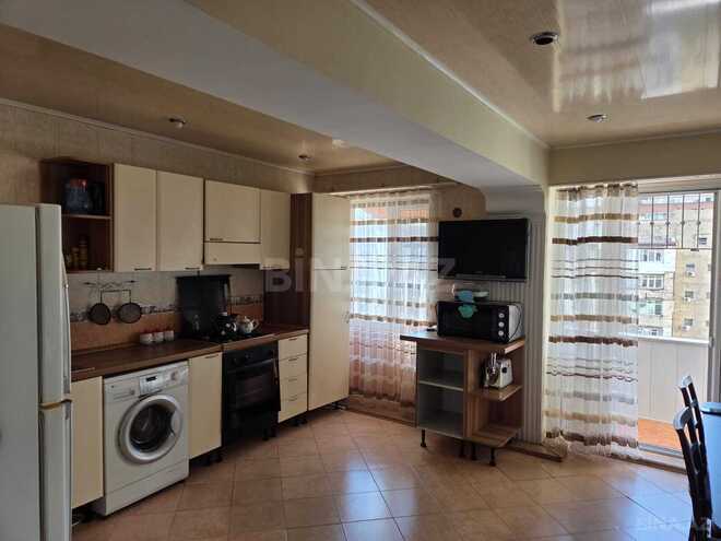 Сдаётся 3-комн. вторичка 90 м², м. Элмляр Академиясы, photo 5 from 10