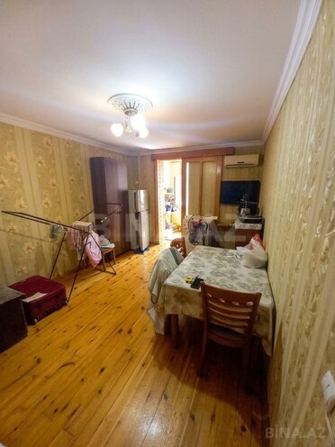 Satılır 2 otaqlı köhnə tikili 40 m², Nərimanov r., photo 1 from 16