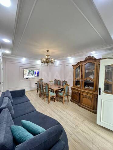 Продаётся 4-комн. вторичка 100 м², м. Нариман Нариманов, photo 12 from 15