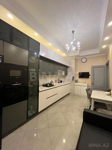 Продаётся 3-комн. новостройка 107 м², м. Элмляр Академиясы, photo 13 from 32