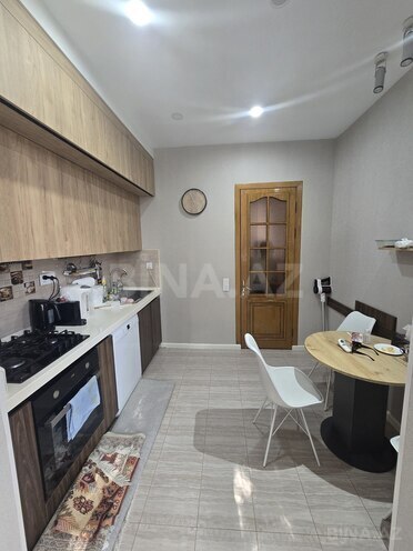 Satılır 3 otaqlı köhnə tikili 75 m², 28 May m., photo 15 from 18