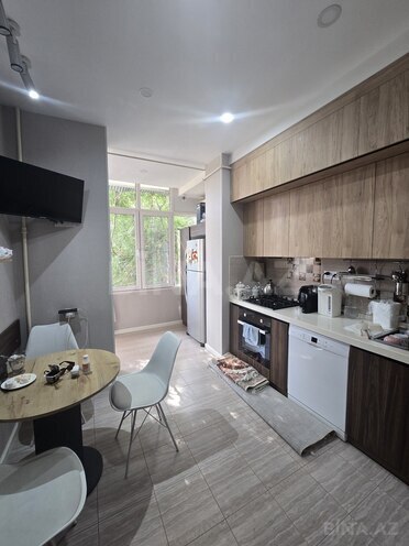 Satılır 3 otaqlı köhnə tikili 75 m², 28 May m., photo 8 from 18