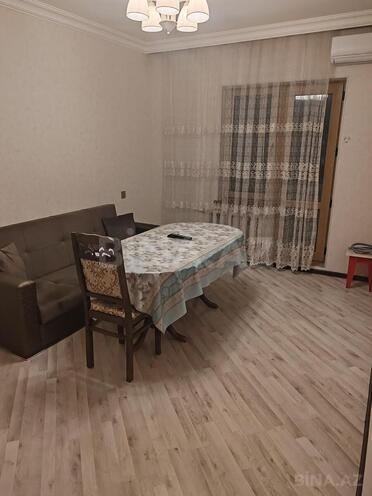 Satılır 2 otaqlı köhnə tikili 56 m², Xalqlar Dostluğu m., photo 1 from 10