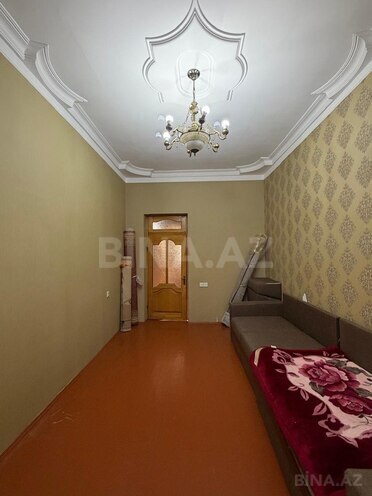 Satılır 2 otaqlı köhnə tikili 65 m², Bakıxanov q., photo 3 from 9