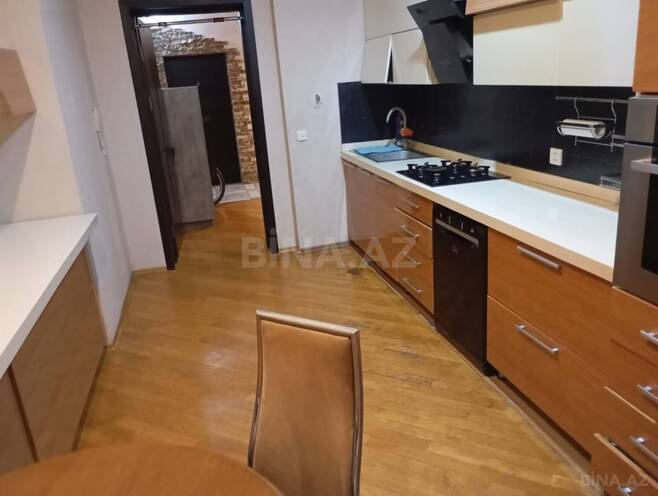 Сдаётся 3-комн. новостройка 165 м², м. 28 мая, photo 9 from 13