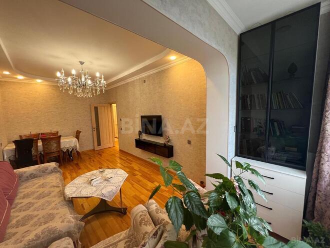 Продаётся 3-комн. вторичка 85 м², м. Ази Асланов, photo 5 from 31