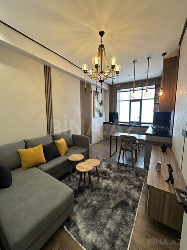 Продаётся 2-комн. новостройка 46 м², м. Кара Караев, photo 1 from 18