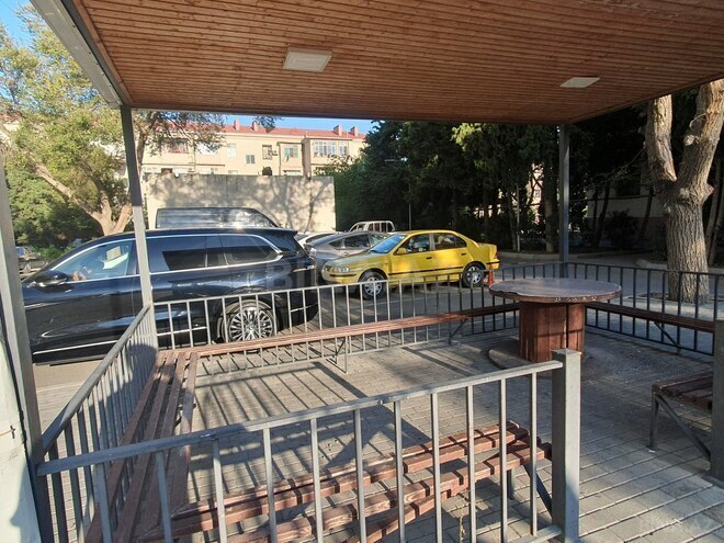 Продаётся 3-комн. вторичка 70 м², м. Кара Караев, photo 23 from 24