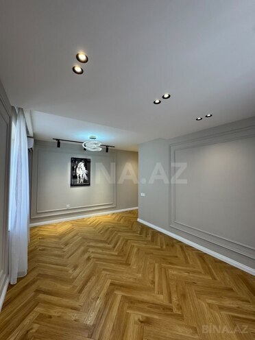 Продаётся 2-комн. вторичка 48 м², м. Элмляр Академиясы, photo 1 from 13