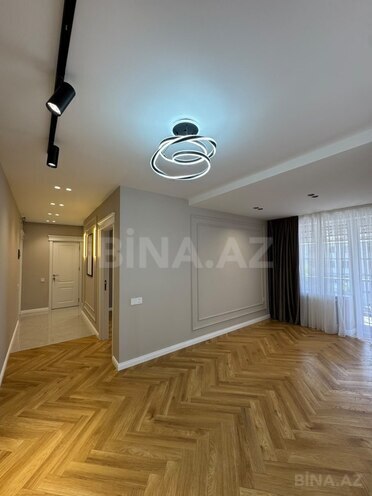 Продаётся 2-комн. вторичка 48 м², м. Элмляр Академиясы, photo 7 from 13
