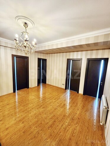 Сдаётся 3-комн. новостройка 140 м², м. 28 мая, photo 9 from 12