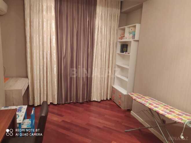 Сдаётся 3-комн. новостройка 147 м², м. Низами, photo 8 from 21