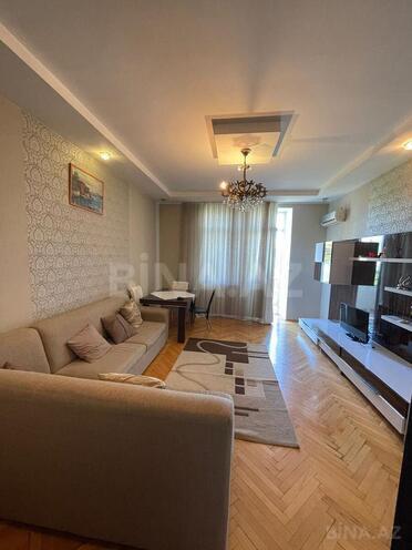 İcarəyə verilir 2 otaqlı köhnə tikili 70 m², Nəsimi r., photo 1 from 12