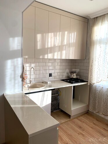Сдаётся 3-комн. вторичка 75 м², м. Нефтчиляр, photo 5 from 10