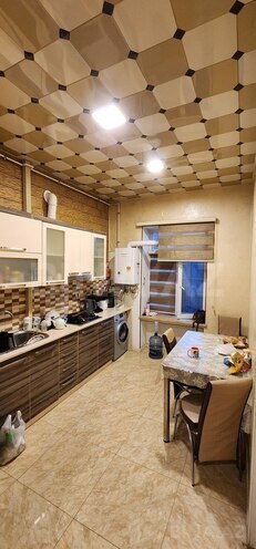 Продаётся 2-комн. вторичка 67 м², м. Низами, photo 9 from 14
