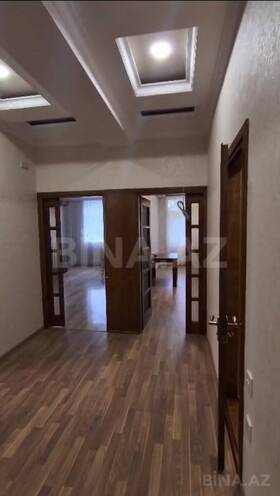 İcarəyə verilir 2 otaqlı yeni tikili 111 m², 28 May m., photo 9 from 10