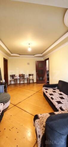 Продаётся 2-комн. вторичка 50 м², м. Нариман Нариманов, photo 1 from 6