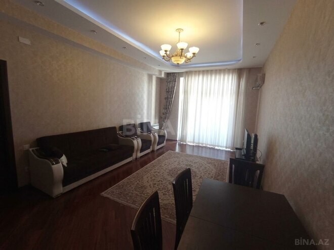 Сдаётся 2-комн. новостройка 110 м², м. Элмляр Академиясы, photo 4 from 9